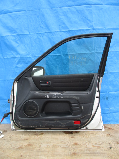 Used Toyota Altezza INNER DOOR PANEL FRONT RIGHT